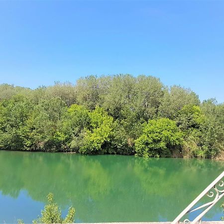 Gite Face A La Riviere -Proche Du Pont Du Gard- Montfrin Eksteriør bilde